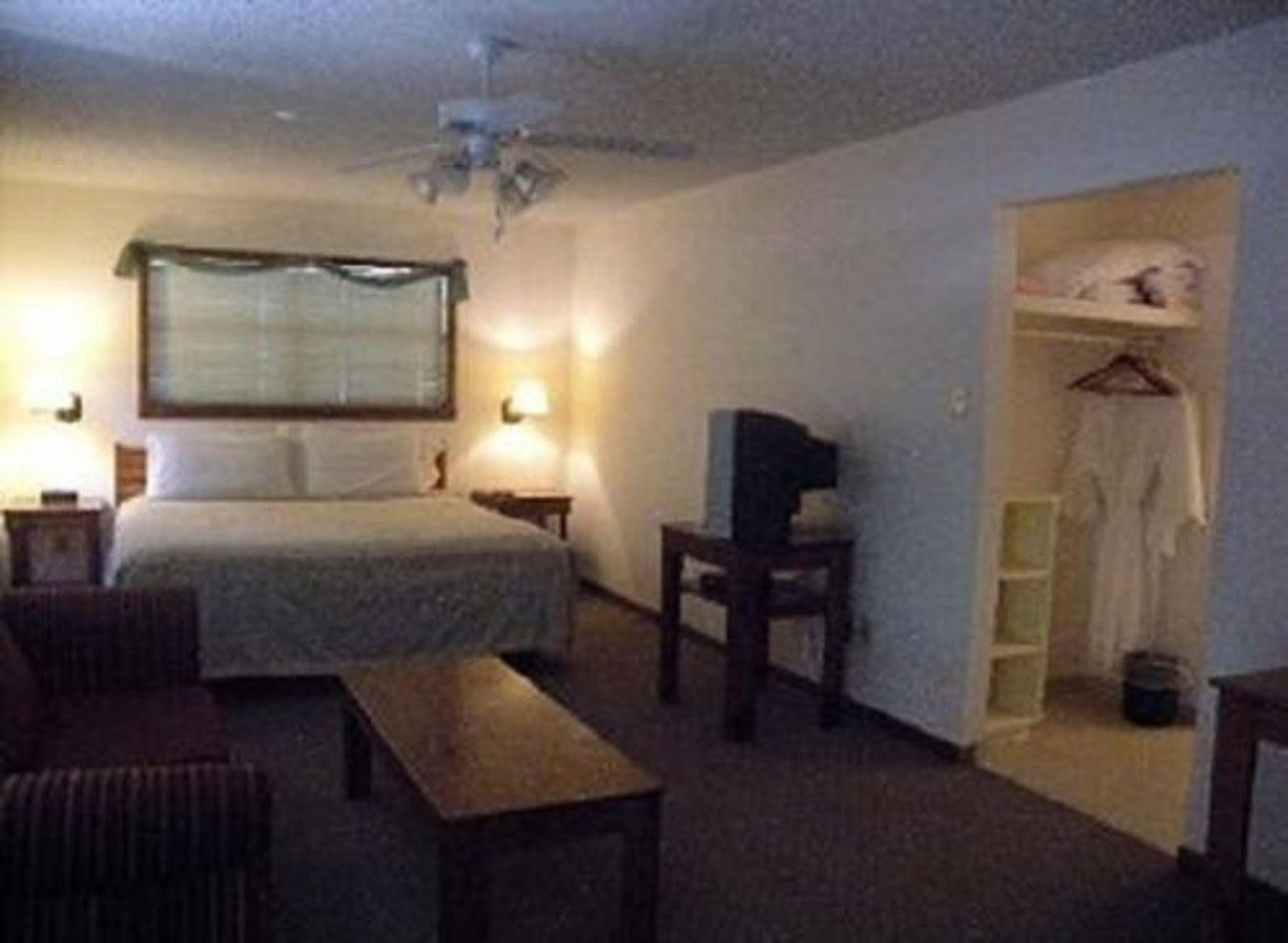Pine Creek Country Inn Nacogdoches Eksteriør billede