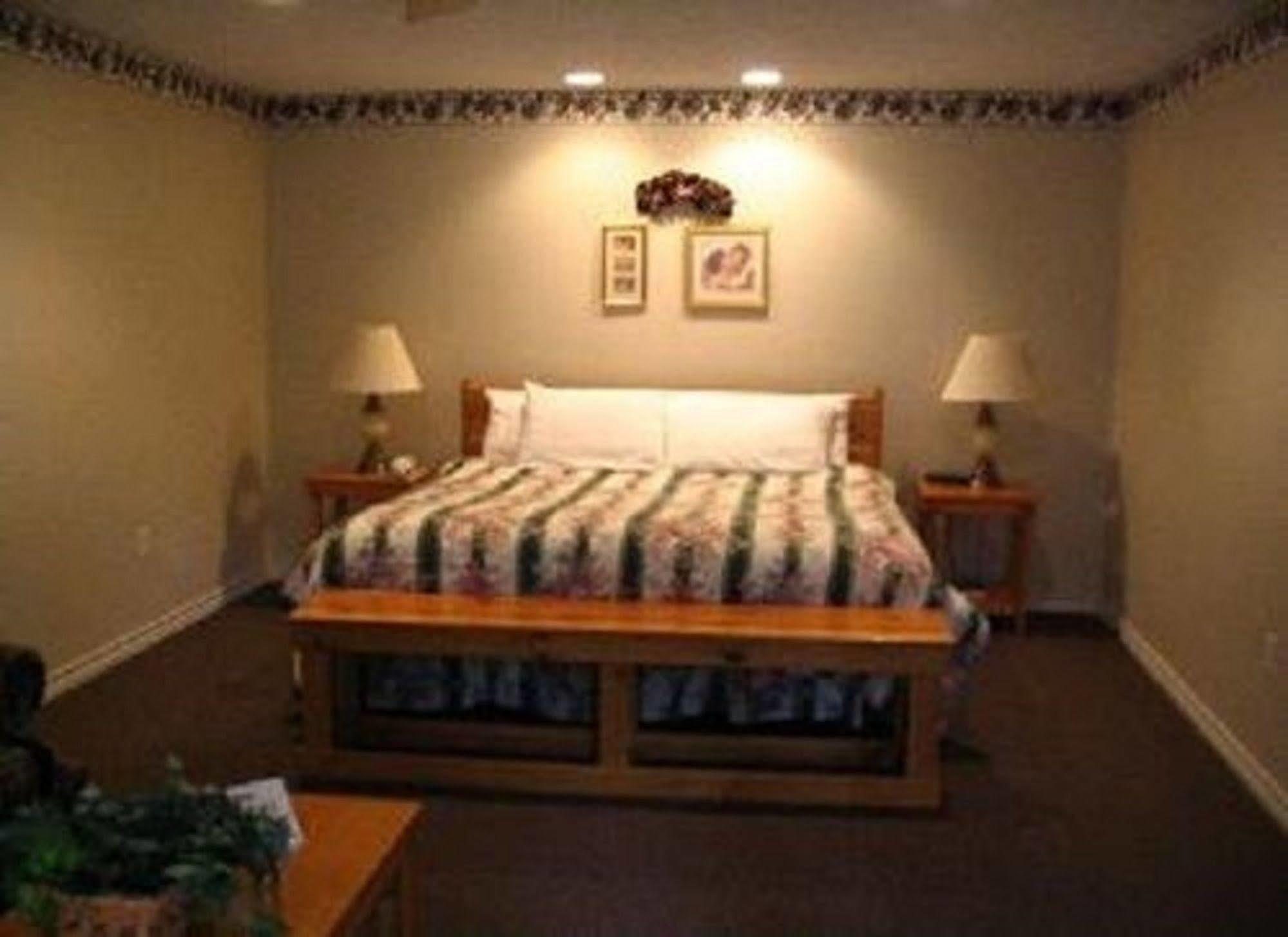 Pine Creek Country Inn Nacogdoches Eksteriør billede