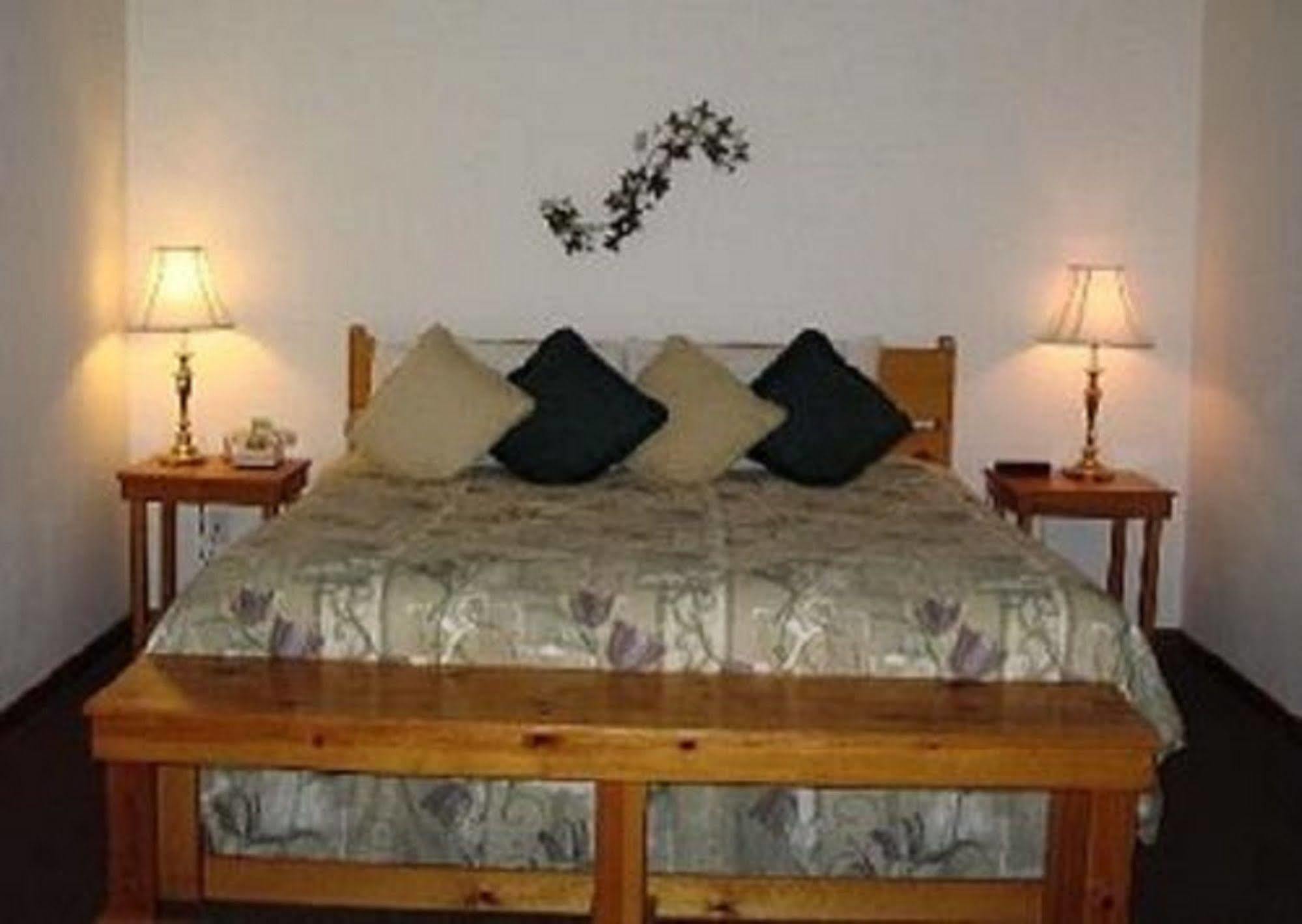 Pine Creek Country Inn Nacogdoches Eksteriør billede